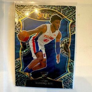2020-21 Panini Select Elephant Prizms Saddiq Bey 79